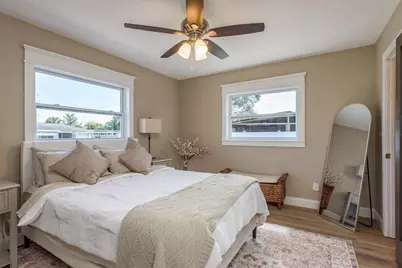 6160 22nd Avenue N, Saint Petersburg, FL 33710 - Photo 18