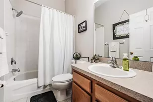 2445 Earlswood Ct, Brandon, FL 33510 - Photo 8