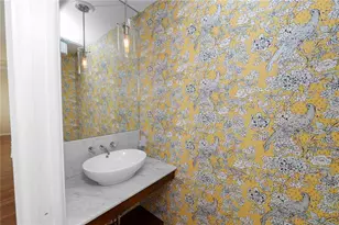 405 Central Ave, Saint Petersburg, FL 33701 - Photo 14