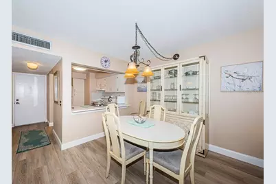 6218 Palma Del Mar Boulevard S #507, Saint Petersburg, FL 33715 - Photo 8