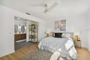 1949 Dolphin Blvd S, Saint Petersburg, FL 33707 - Photo 14