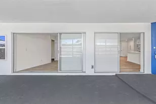 1949 Dolphin Blvd S, Saint Petersburg, FL 33707 - Photo 46