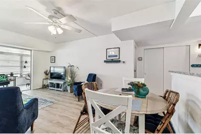 9945 47th Avenue #206, Saint Petersburg, FL 33708 - Photo 12