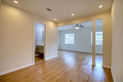 555 54th Street N, Saint Petersburg, FL 33710 - Photo 16