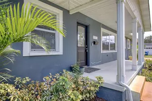 555 54th St N, Saint Petersburg, FL 33710 - Photo 4