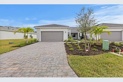 18836 Indian Rock Place, Lakewood Ranch, FL 34211 - Photo 4
