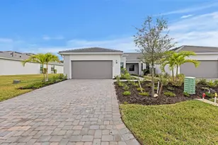18836 Indian Rock Pl, Lakewood Ranch, FL 34211 - Photo 4