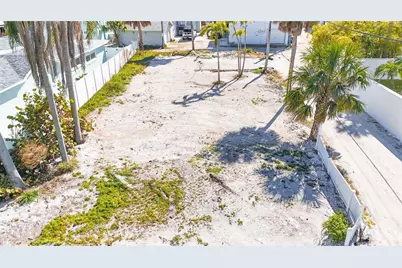 108 13th Avenue, Saint Pete Beach, FL 33706 - Photo 14