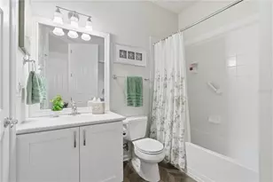 2111 Carriage Ln, Clearwater, FL 33765 - Photo 12