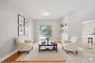 918 Academy Dr, Brandon, FL 33511 - Photo 6