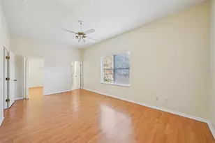 918 Academy Dr, Brandon, FL 33511 - Photo 36