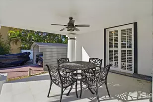 208 N Spring Blvd, Tarpon Springs, FL 34689 - Photo 16