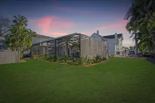 208 N Spring Blvd, Tarpon Springs, FL 34689 - Photo 40