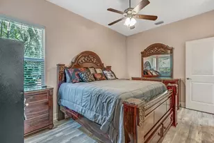 8711 Crescent Forest Blvd, New Port Richey, FL 34654 - Photo 38