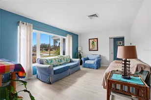 2601 Oakwood Dr, Largo, FL 33771 - Photo 12