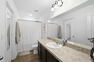 831 Sunlit Coral St, Ruskin, FL 33570 - Photo 18