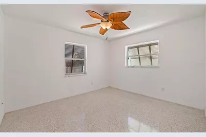 7906 4th Avenue S, Saint Petersburg, FL 33707 - Photo 22