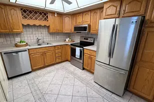 5130 Brittany Dr S, Saint Petersburg, FL 33715 - Photo 8