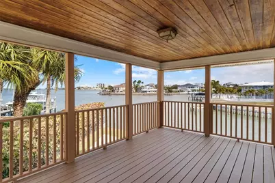 2299 Lagoon Drive, Dunedin, FL 34698 - Photo 20