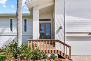 2299 Lagoon Dr, Dunedin, FL 34698 - Photo 4