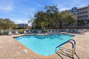 960 Starkey Rd, Largo, FL 33771 - Photo 22