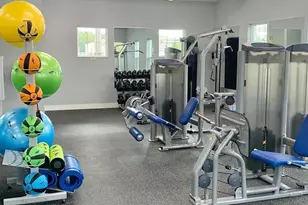 32920 Pez Landing Ln, Wesley Chapel, FL 33543 - Photo 18