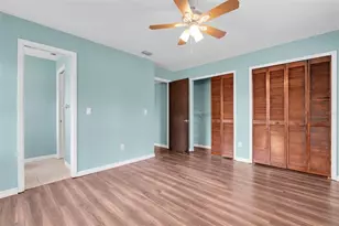 1712 N Club Ct, Tampa, FL 33612 - Photo 20