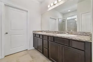 11525 Storywood Dr, Riverview, FL 33578 - Photo 16