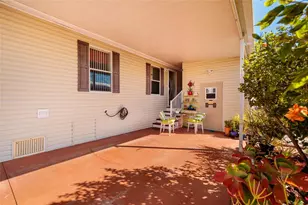 134 Americana Ct NE, Saint Petersburg, FL 33702 - Photo 36