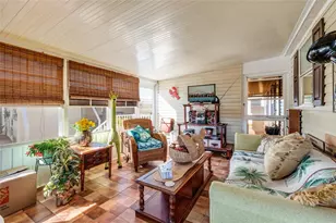 134 Americana Ct NE, Saint Petersburg, FL 33702 - Photo 20