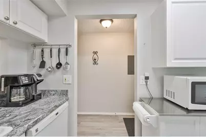 2460 Northside Drive #506, Clearwater, FL 33761 - Photo 4