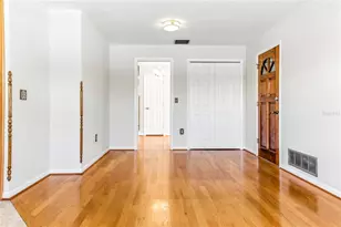 13883 Jamaica Dr, Seminole, FL 33776 - Photo 14