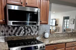 5108 Brittany Dr S, Saint Petersburg, FL 33715 - Photo 14