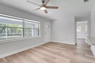 311 Griffin View Dr, Lady Lake, FL 32159 - Photo 6