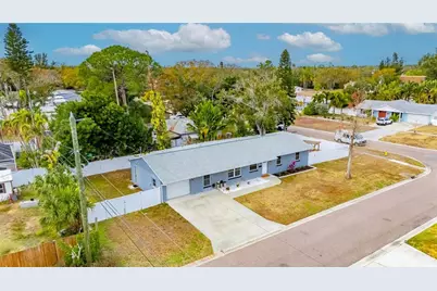 8050 Carolyn Street NE, Saint Petersburg, FL 33702 - Photo 44