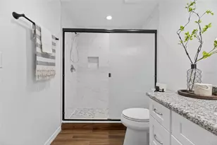 8050 Carolyn St NE, Saint Petersburg, FL 33702 - Photo 28