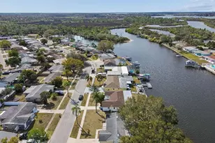 1147 Rushmore Dr, Holiday, FL 34690 - Photo 36