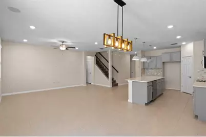 13871 Carlow Park Drive, Riverview, FL 33579 - Photo 10