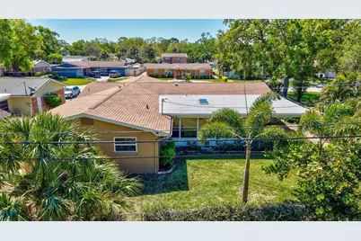 8243 37th Avenue N, Saint Petersburg, FL 33710 - Photo 36