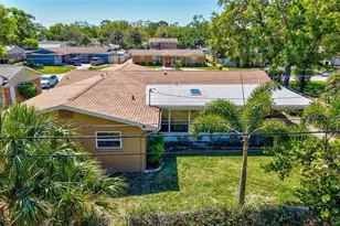 8243 37th Ave N, Saint Petersburg, FL 33710 - Photo 36