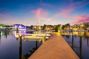 851 Brightwaters Blvd NE, Saint Petersburg, FL 33704 - Photo 68