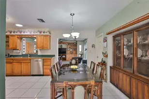 6728 19th St N, Saint Petersburg, FL 33702 - Photo 14