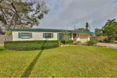 6728 19th Street N, Saint Petersburg, FL 33702 - Photo 1
