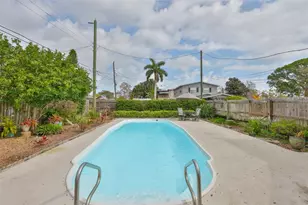 6728 19th St N, Saint Petersburg, FL 33702 - Photo 40