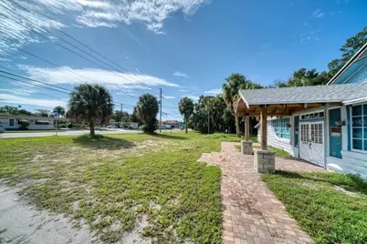 1040 Broadway, Dunedin, FL 34698 - Photo 12