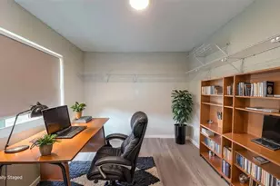2495 37th Ave N, Saint Petersburg, FL 33713 - Photo 68