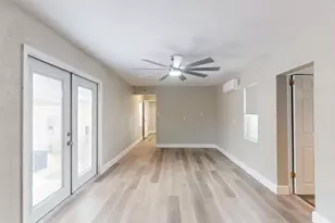 2495 37th Ave N, Saint Petersburg, FL 33713 - Photo 70