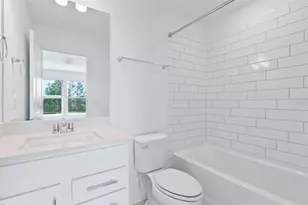 3585 Obsidian Dr, Spring Hill, FL 34609 - Photo 16