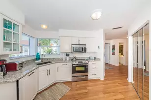 6059 Bahia Del Mar Blvd, Saint Petersburg, FL 33715 - Photo 6