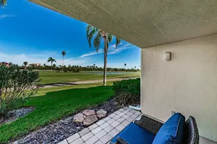 6151 Bahia Del Mar Blvd, Saint Petersburg, FL 33715 - Photo 2